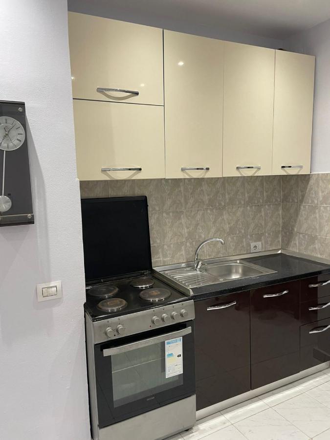 E&B Cosy Apartment تيرانا المظهر الخارجي الصورة
