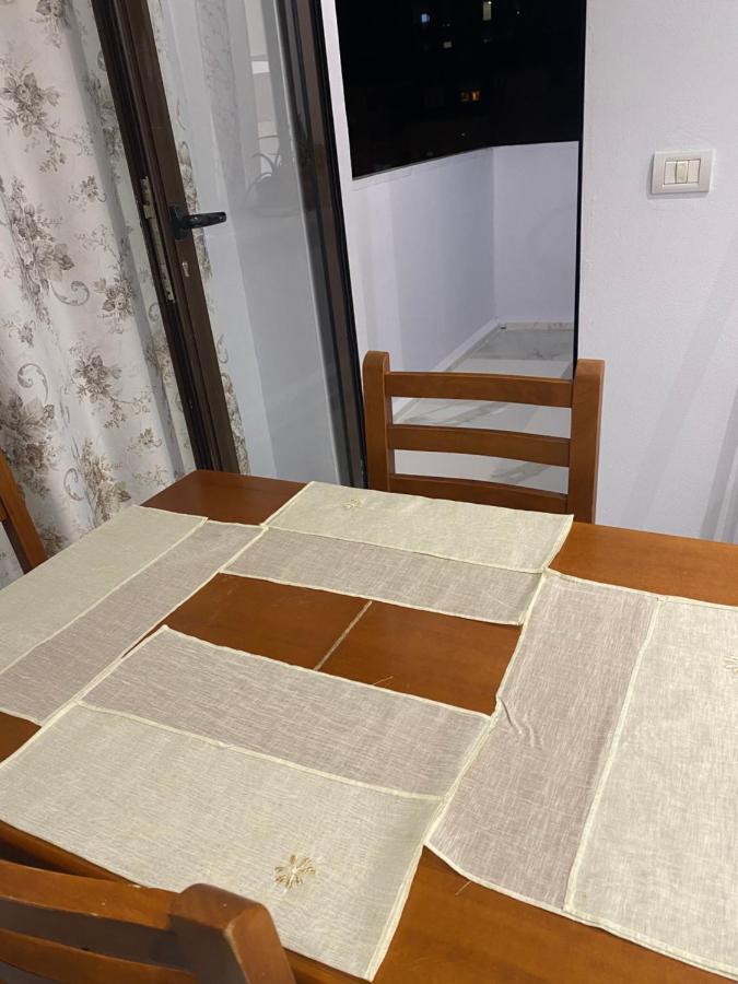E&B Cosy Apartment تيرانا المظهر الخارجي الصورة