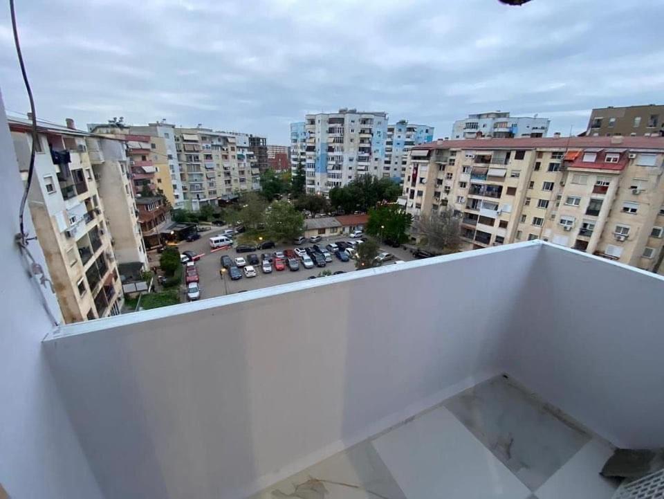 E&B Cosy Apartment تيرانا المظهر الخارجي الصورة