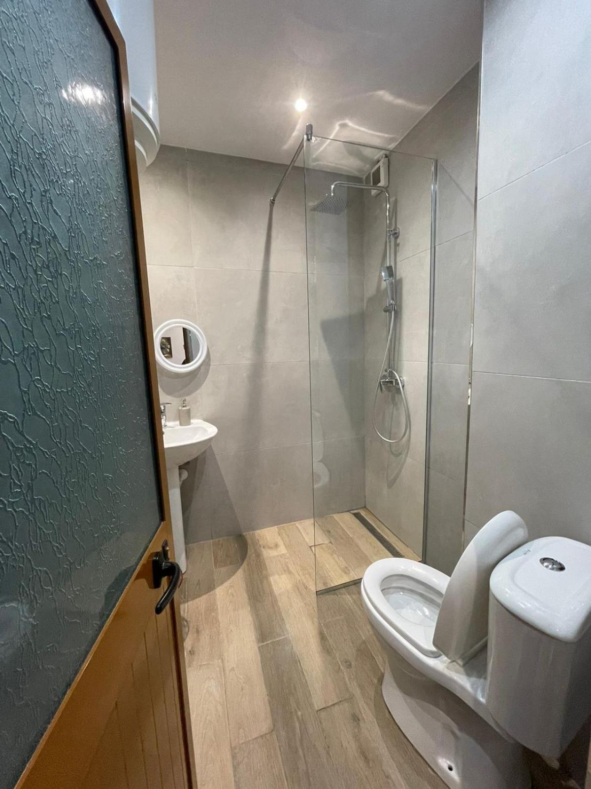 E&B Cosy Apartment تيرانا المظهر الخارجي الصورة
